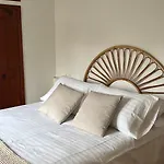Apartamento En 1ª Linea De Playa Silgar Con Ubicacion Perfecta Y Parking Privado דירה