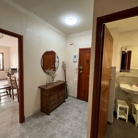 Apartamento En 1ª Línea De Playa Silgar Con Vistas Al Mar Y Parking Privado *