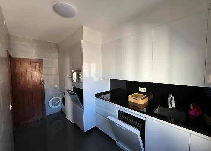 En 1ª Linea De Playa Silgar Con Vistas Al Mar Y Parking Privado *