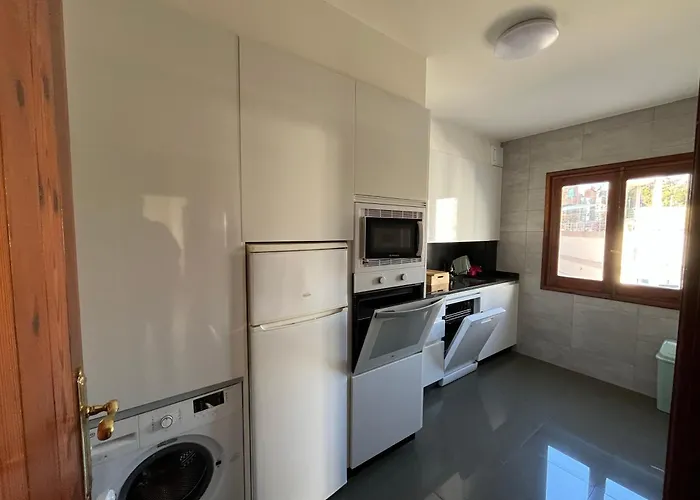 En 1ª Linea De Playa Silgar Con Vistas Al Mar Y Parking Privado Sanxenxo