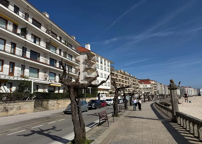 En 1ª Linea De Playa Silgar Con Vistas Al Mar Y Parking Privado Lägenhet
